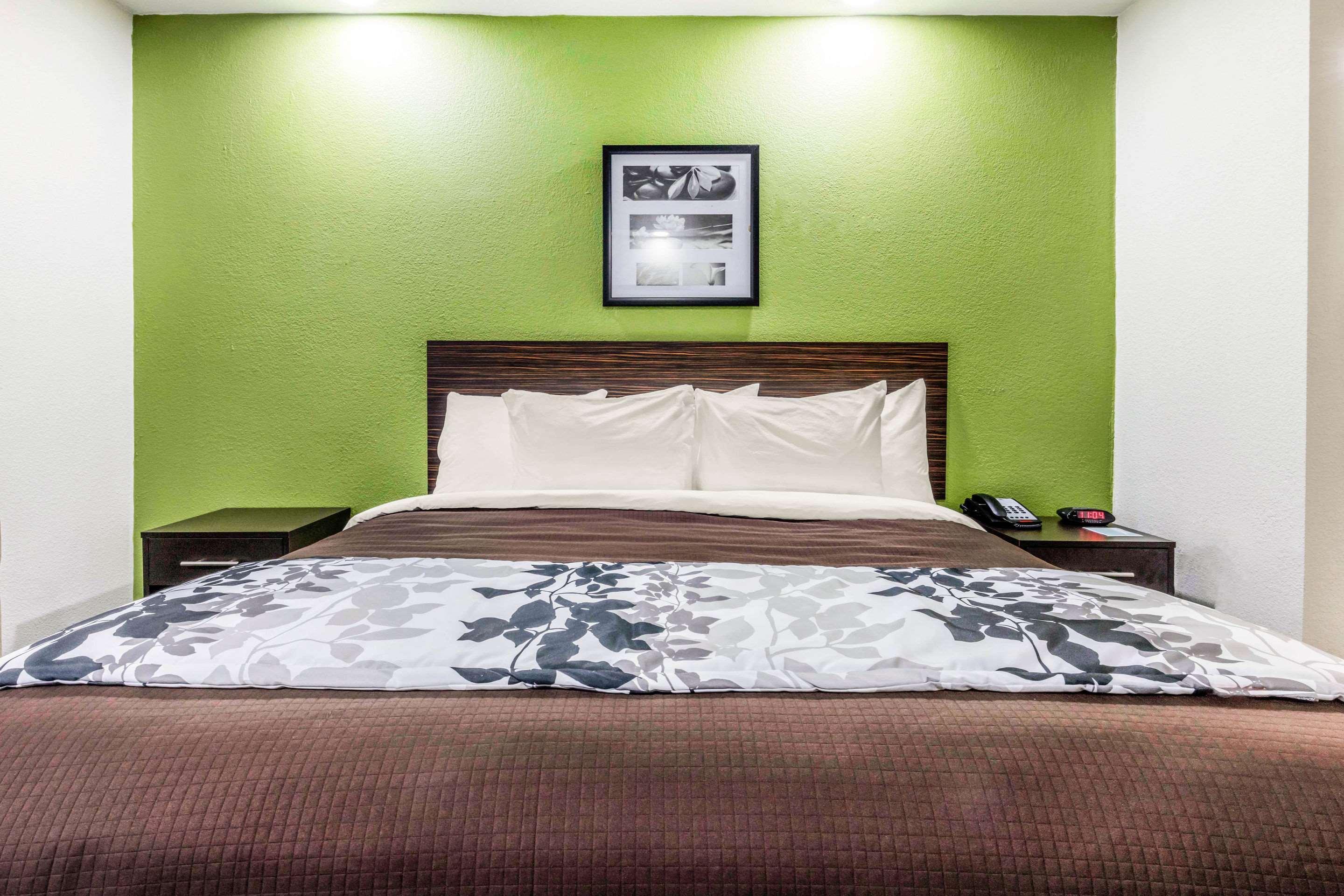 Travelodge By Wyndham Flowood Εξωτερικό φωτογραφία