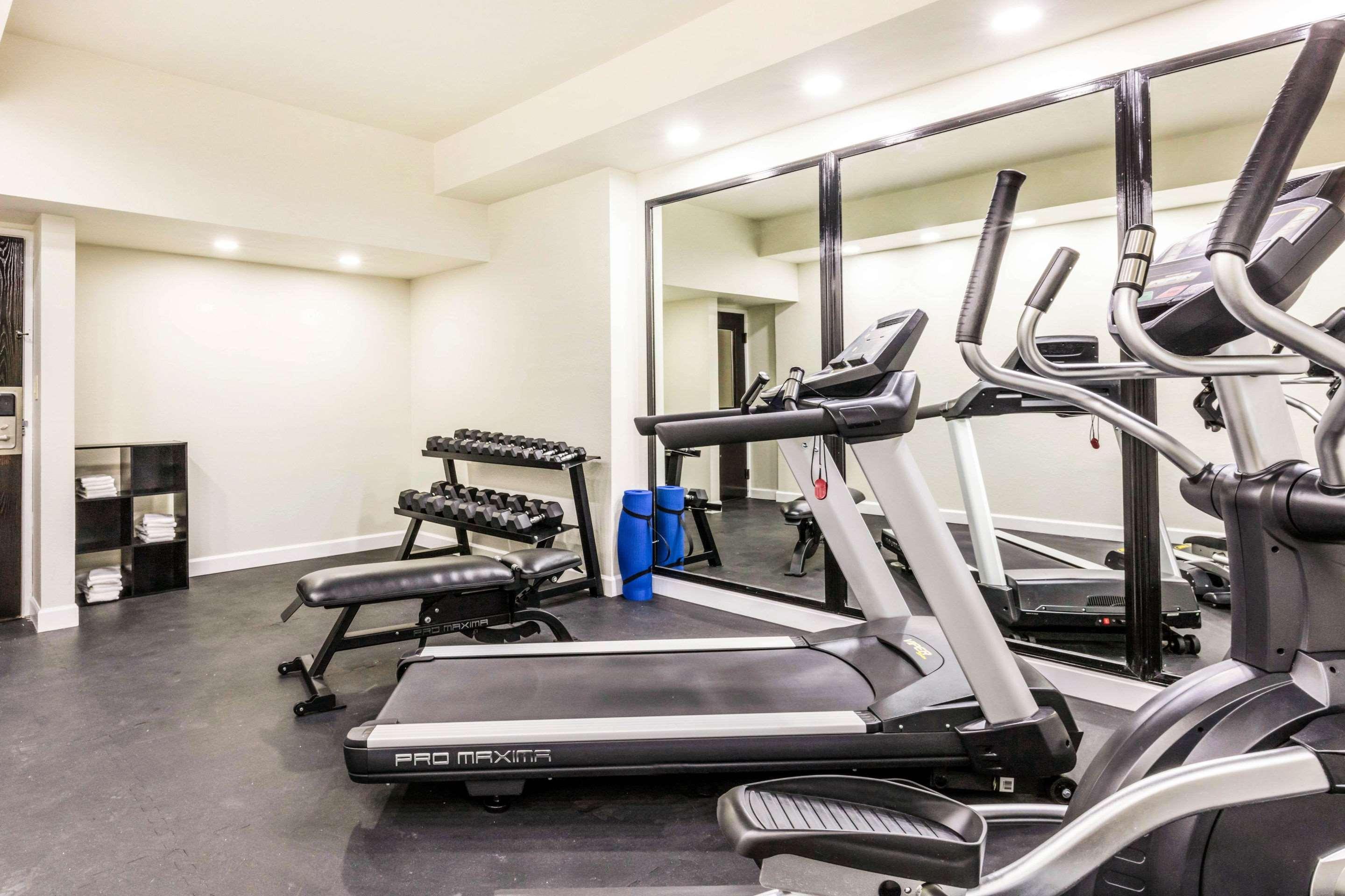 Travelodge By Wyndham Flowood Εξωτερικό φωτογραφία