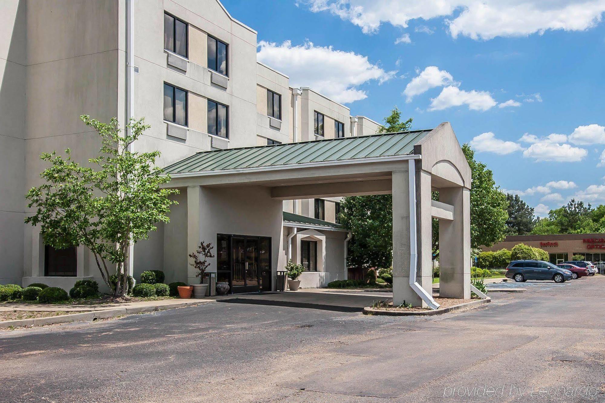 Travelodge By Wyndham Flowood Εξωτερικό φωτογραφία